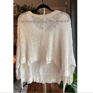 ❗️SOLD❗️Free People pull over